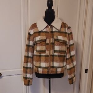 Tan Plaid Jacket With Sherpa Collar Tan Gray Size M
